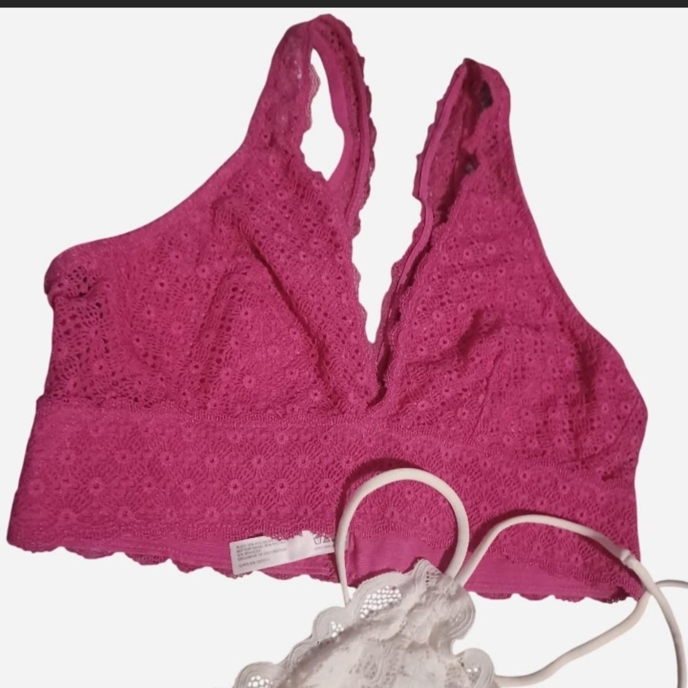 Women's Lace Bralette Set - Pink and White - Picture 3 of 4